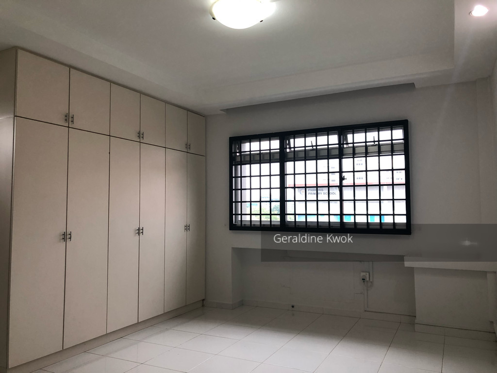 Blk 239 Pasir Ris Street 21 (Pasir Ris), HDB Executive #206289451